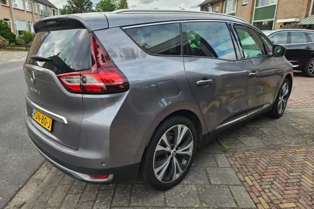 Renault Grand Scénic (2018) thumbnail 4