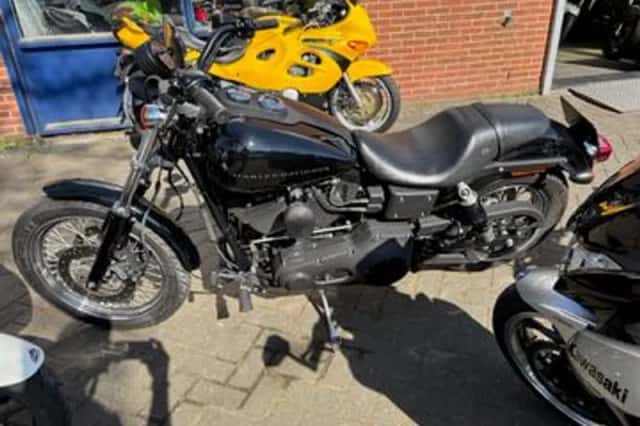 HARLEY-DAVIDSON SUPER (2001) thumbnail 2