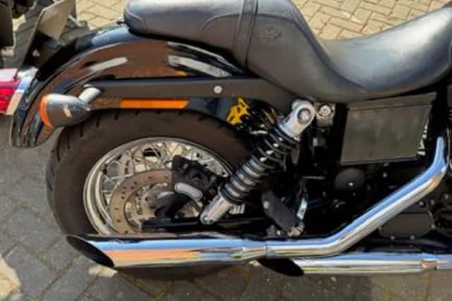 HARLEY-DAVIDSON SUPER (2001) thumbnail 3