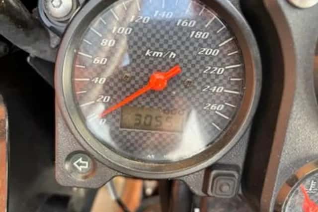Honda CB (2004) thumbnail 4