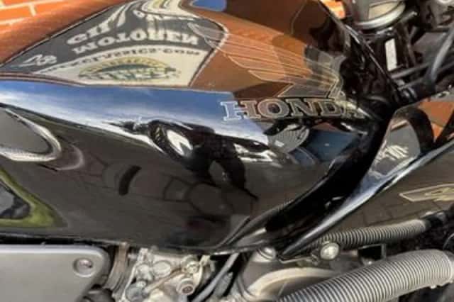 Honda CB (2004) thumbnail 5