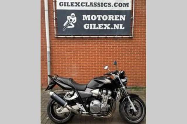 Honda CB (2003) thumbnail 2