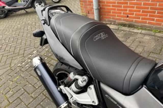 Honda CB (2003) thumbnail 6
