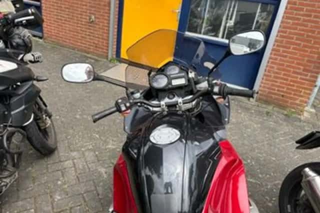 BMW R (2005) thumbnail 4