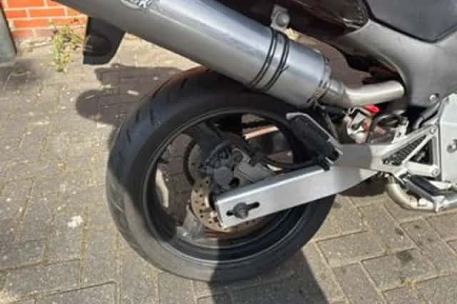 Honda CB (2003) thumbnail 6