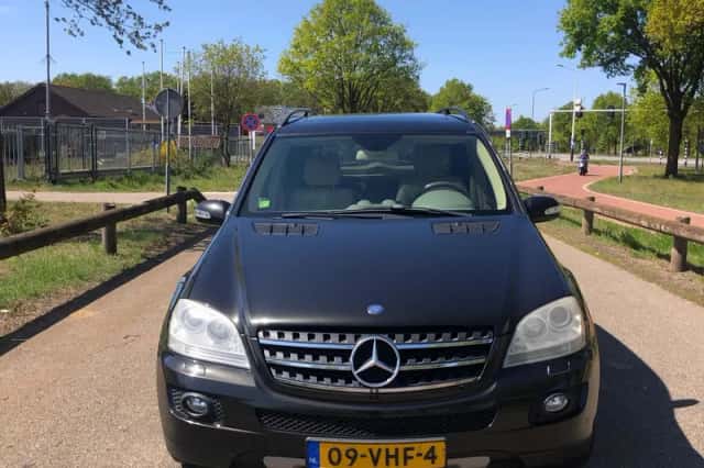 Mercedes-Benz ML-Klasse (2007) thumbnail 2