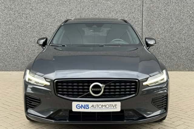 Volvo V60 (2019) thumbnail 3