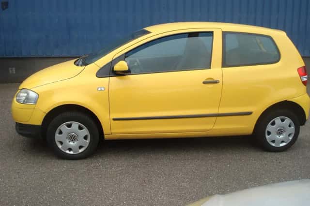 Volkswagen Fox (2007) thumbnail 2