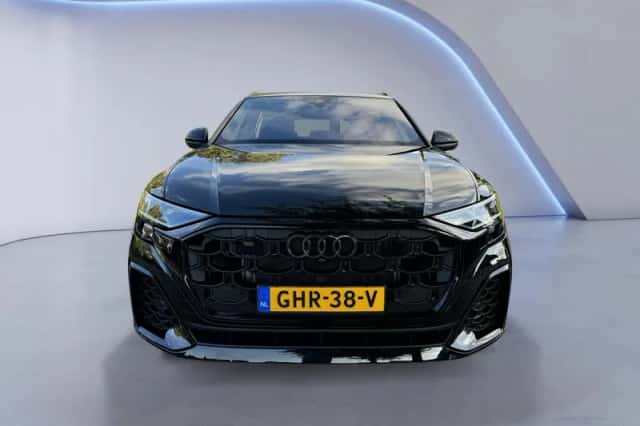 Audi Q8 (2024) thumbnail 2