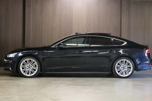 Audi A5 (2019) thumbnail 4