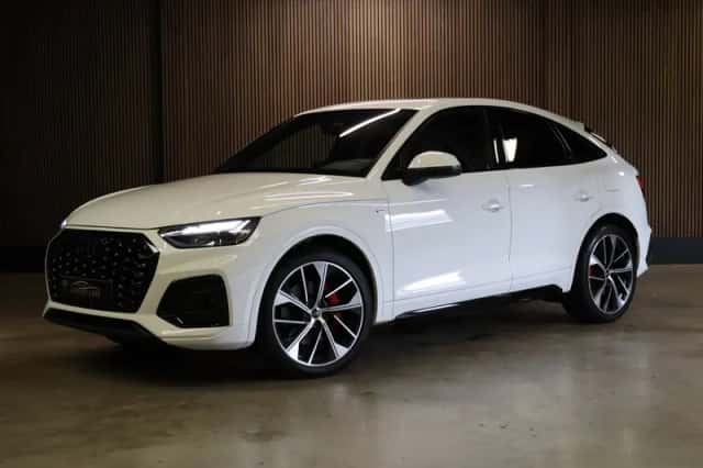 Audi Q5 (2022) thumbnail 3