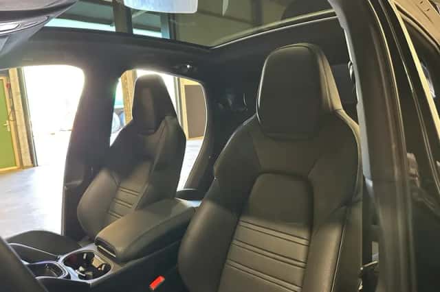 Porsche Cayenne (2026) thumbnail 12