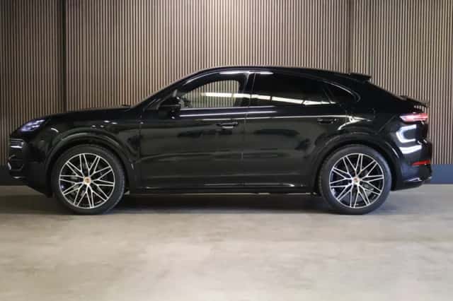 Porsche Cayenne (2026) thumbnail 4