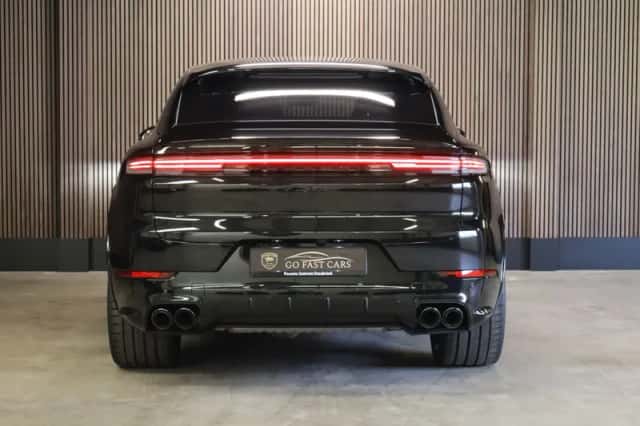 Porsche Cayenne (2026) thumbnail 6