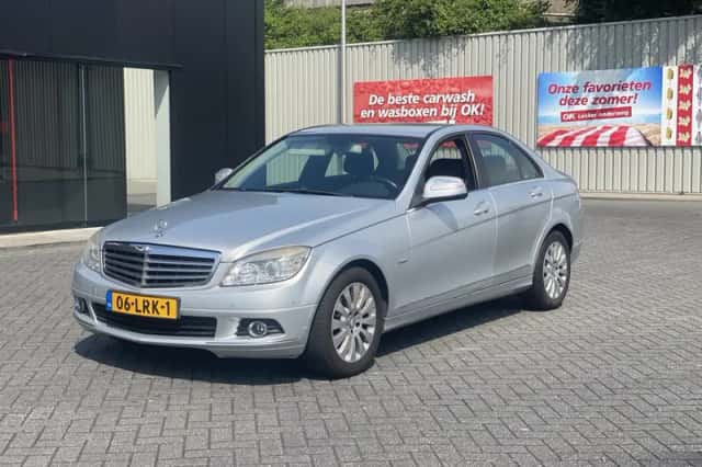 Mercedes-Benz C-Klasse (2008) thumbnail 1