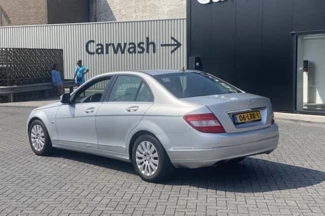 Mercedes-Benz C-Klasse (2008) thumbnail 3