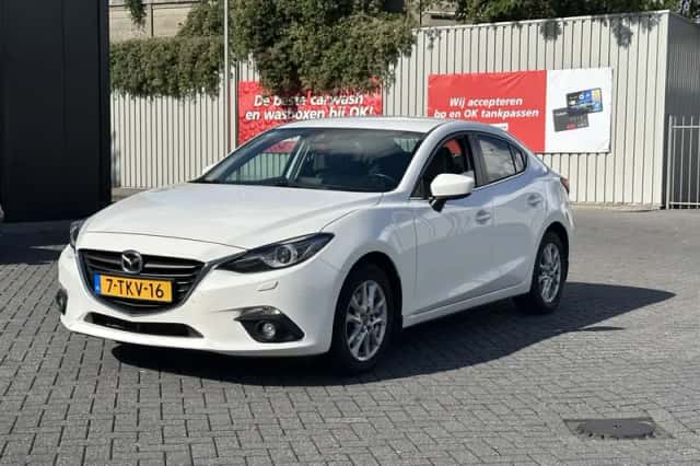 Mazda 3 (2014) thumbnail 1