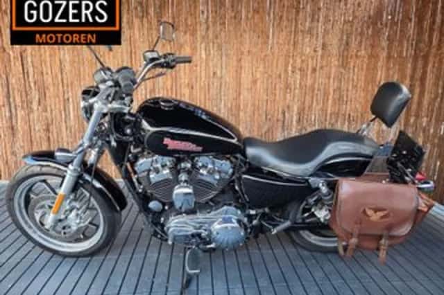 HARLEY-DAVIDSON SPORTSTER (2016) thumbnail 3