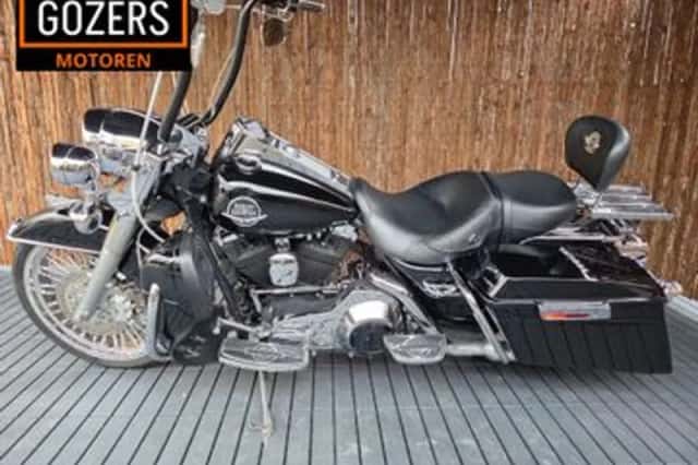 HARLEY-DAVIDSON ROAD (1998) thumbnail 3