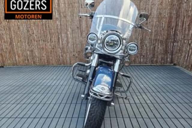 HARLEY-DAVIDSON ROAD (2000) thumbnail 5