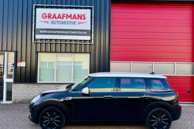 MINI Clubman (2016) thumbnail 6