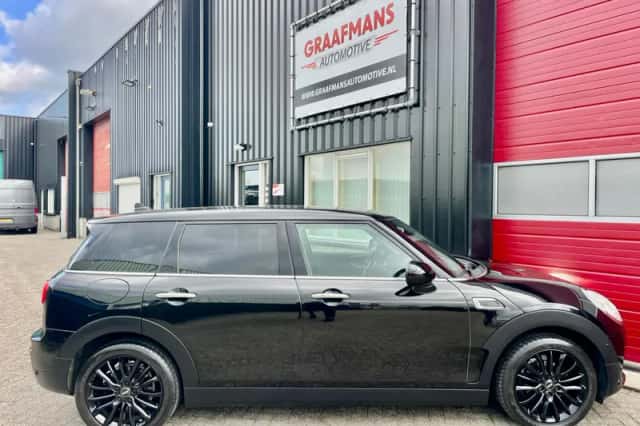 MINI Clubman (2019) thumbnail 4