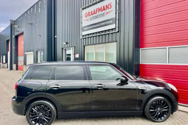 MINI Clubman (2019) thumbnail 5
