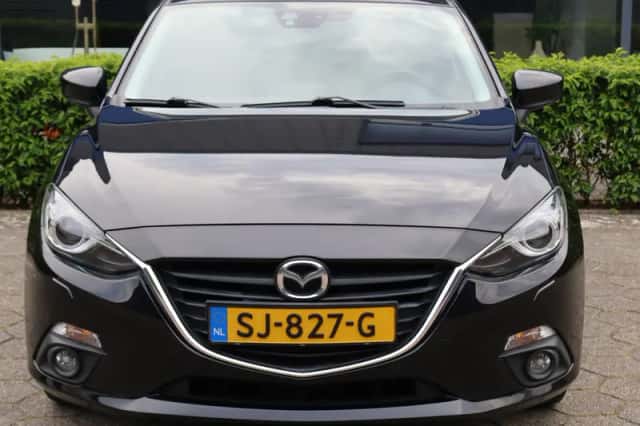 Mazda 3 (2014) thumbnail 5