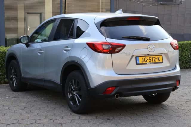 Mazda CX-5 (2016) thumbnail 5
