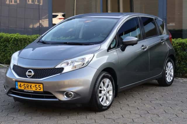 Nissan Note (2013) thumbnail 1