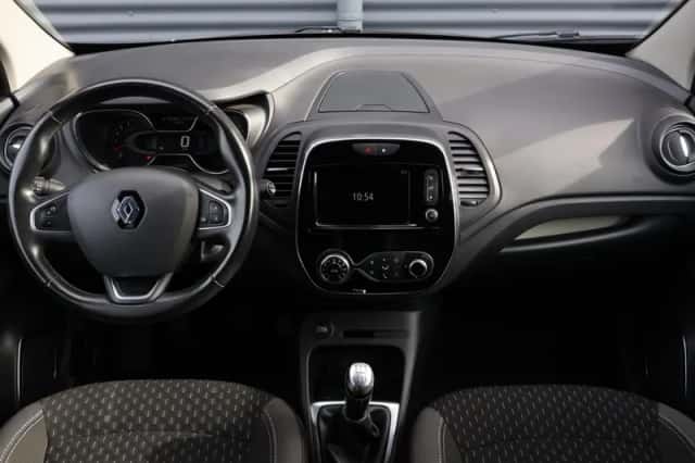 Renault Captur (2018) thumbnail 6