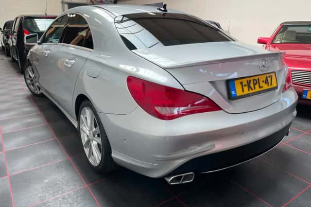 Mercedes-Benz CLA-Klasse (2013) thumbnail 2