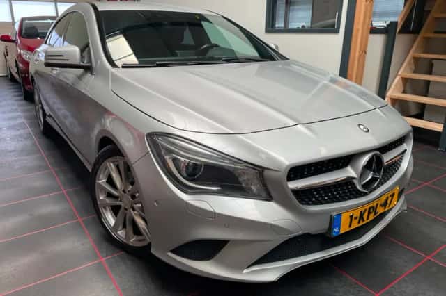 Mercedes-Benz CLA-Klasse (2013) thumbnail 4