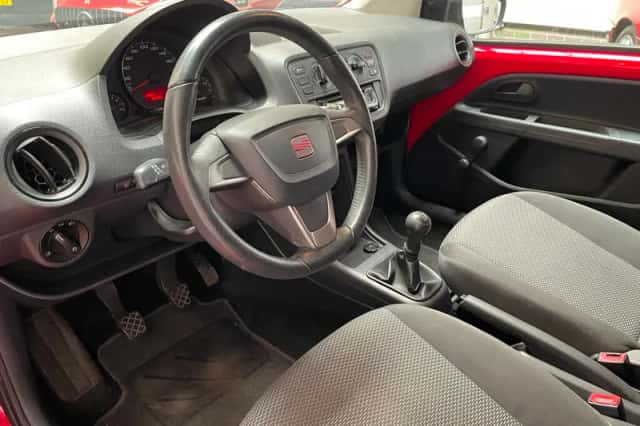 SEAT Mii (2013) thumbnail 6