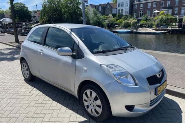 Toyota Yaris (2006) thumbnail 1