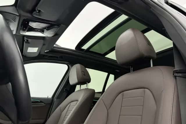 BMW iX3 (2021) thumbnail 4