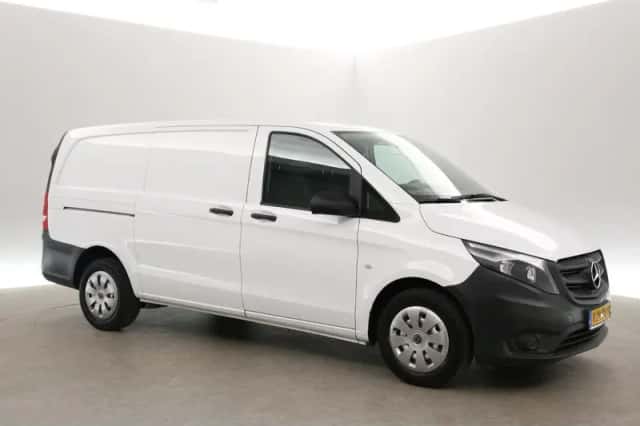 Mercedes-Benz Vito (2021) thumbnail 6