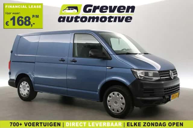 Volkswagen Transporter (2016) thumbnail 1