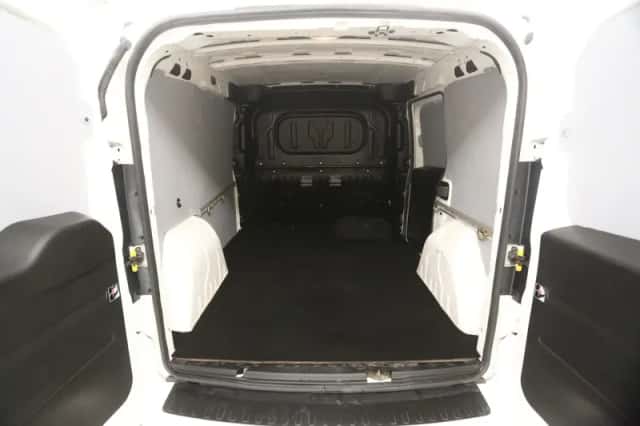 Fiat Doblò (2011) thumbnail 3