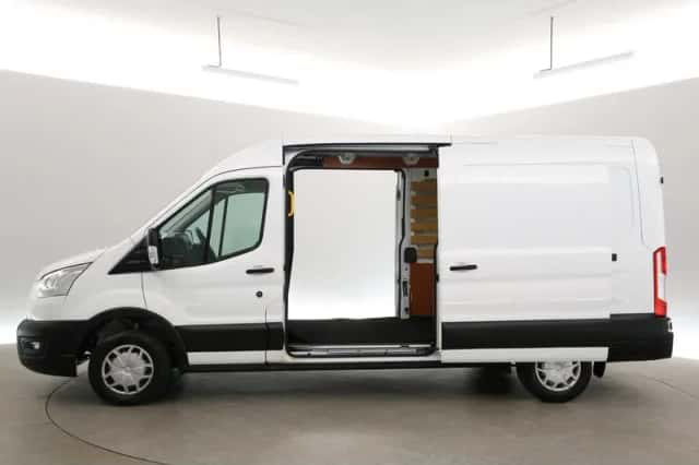 Ford Transit (2021) thumbnail 4