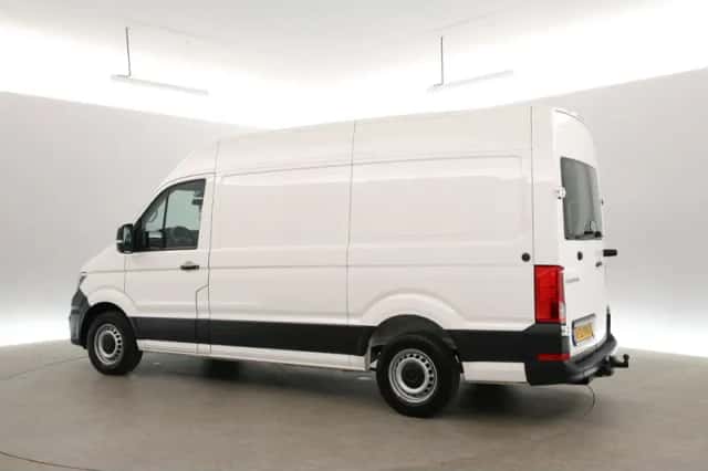 Volkswagen Crafter (2021) thumbnail 4