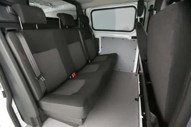 Ford Transit Custom (2023) thumbnail 3
