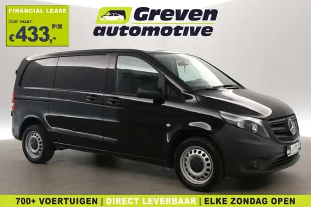 Mercedes-Benz Vito (2023) thumbnail 1