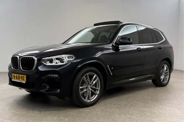 BMW X3 (2021) thumbnail 6