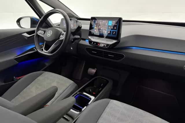 Volkswagen ID3 (2020) thumbnail 4