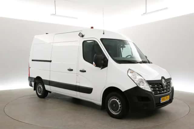 Renault Master (2016) thumbnail 6