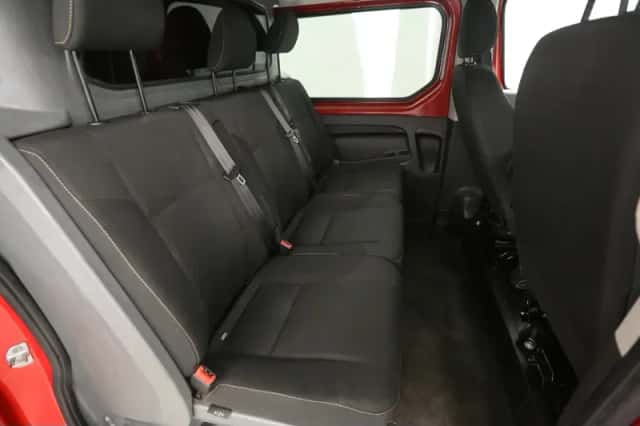 Renault Trafic (2019) thumbnail 6