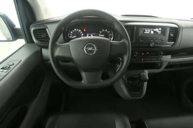 Opel Vivaro (2021) thumbnail 2