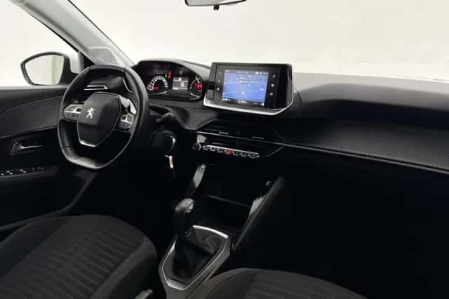 Peugeot 208 (2021) thumbnail 4