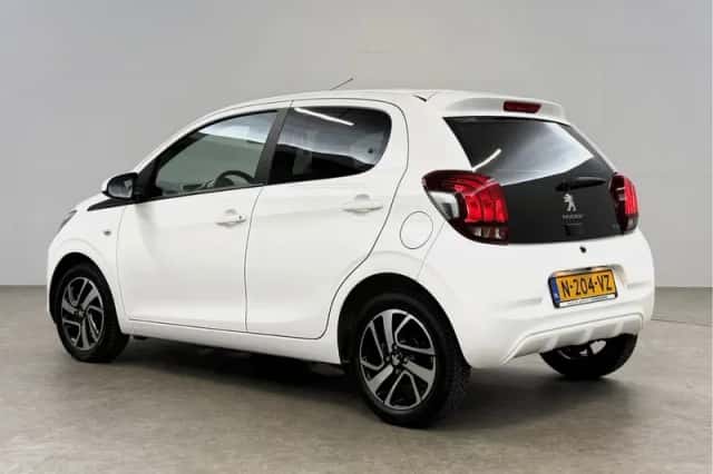Peugeot 108 (2022) thumbnail 3